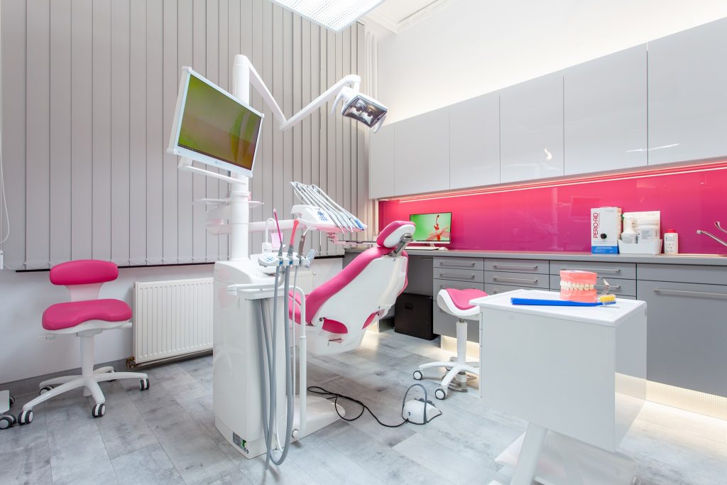 Dental clinic abroad - Budapest, Hungary